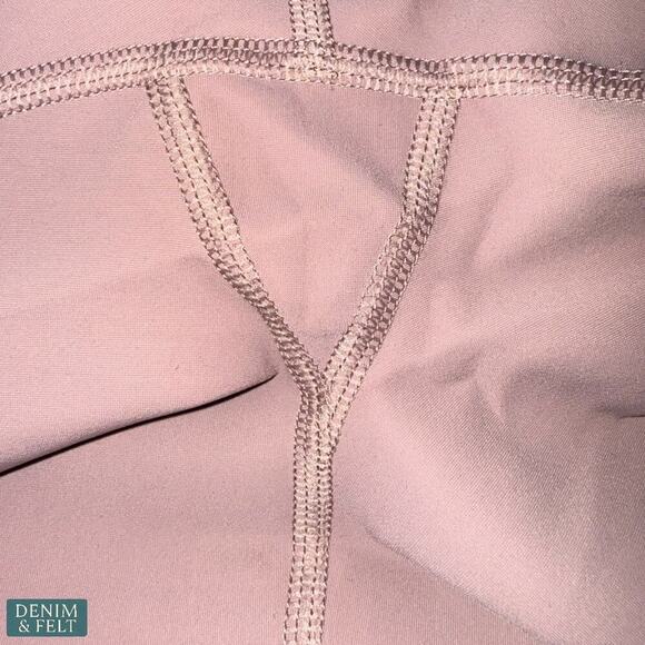 Alo Yoga High-Waist Ripped Warrior Leggings Mauve Size Small - Picture 6 of 9